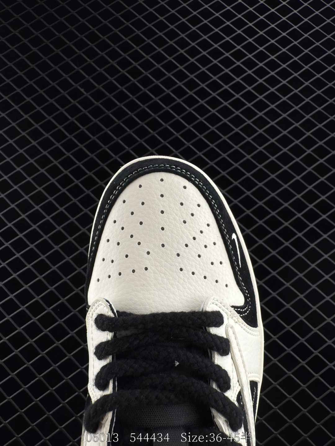 Nike Air Jordan 1 x Travis Scott AJ1